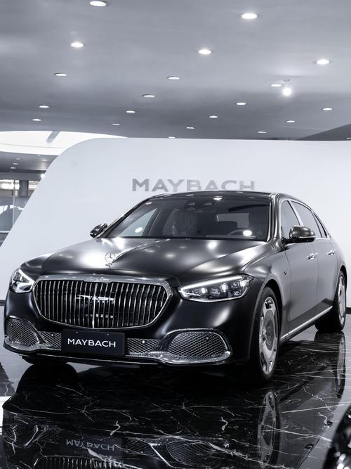 佛山320岚图汽车的售后服务让用户无忧出行，迈巴赫未来的豪华车趋势